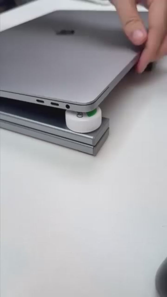 ErgoDock - Ergonomische dock & hub in 1